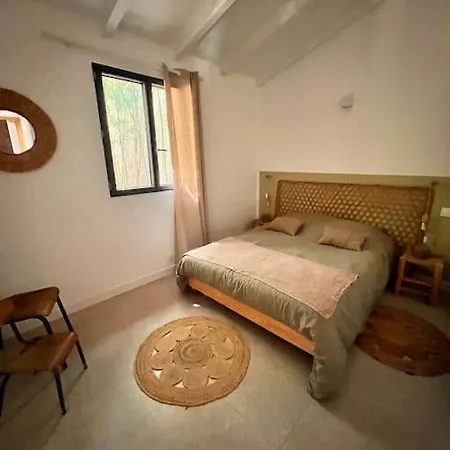 Casa Brahma Pour 8 Personnes -porto Vecchio * San-Gavino-di-Carbini